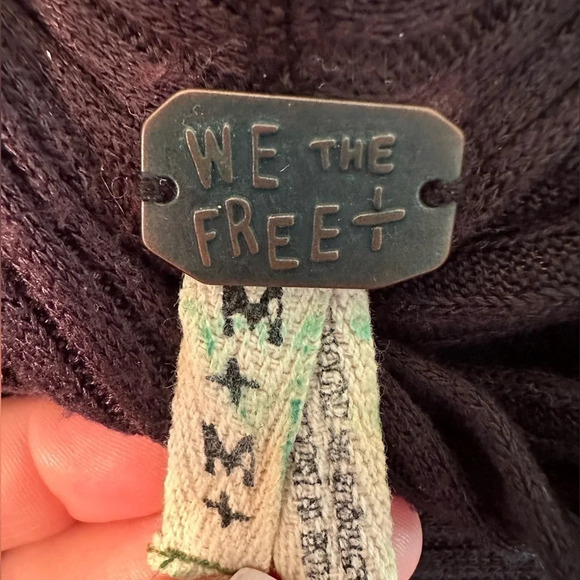 We The Free People Lover Ribbed Black Split Back Ribbed Raw Hem Medium - Picture 4 of 12